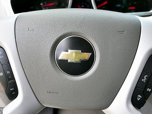 Used 2011 Chevrolet Traverse LT w/ Personal Connectivity Package AWD/4WD image 31