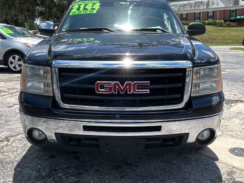 Used 2010 GMC Sierra 1500 SLE w/ Regional Value Package RWD image 2
