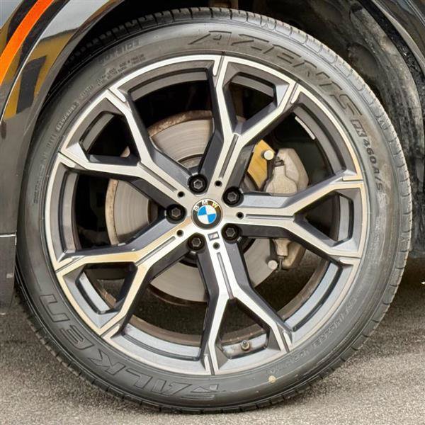 Used 2020 BMW X6 sDrive40i w/ M Sport Package RWD image 27