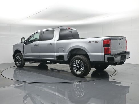 Used 2024 Ford F250 Lariat w/ Sport Appearance Package AWD/4WD image 28