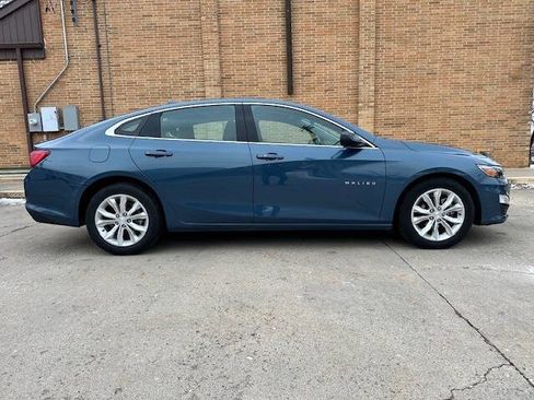 Used 2024 Chevrolet Malibu LT image 3