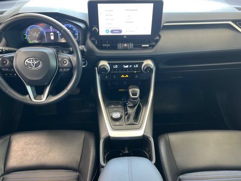 Used 2023 Toyota RAV4 XSE AWD/4WD image 10
