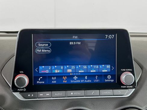 Used 2024 Nissan Sentra SV FWD image 21