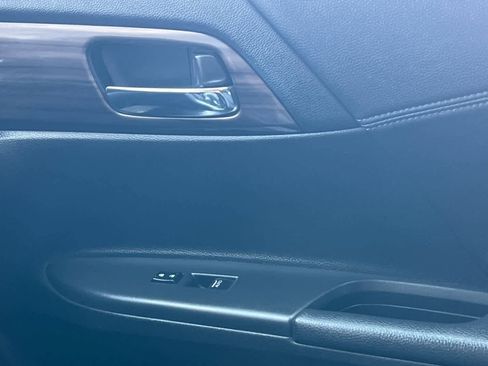 Used 2017 Honda Accord Touring image 20