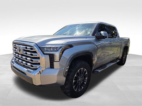 Used 2023 Toyota Tundra Limited AWD/4WD image 6