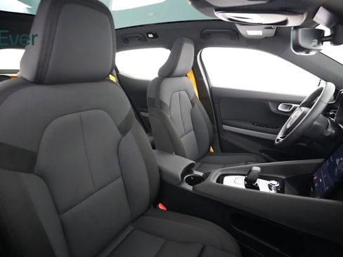 Used 2023 Polestar Polestar 2 w/ Pilot Pack image 23