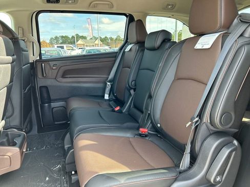 New 2026 Honda Odyssey Elite image 25