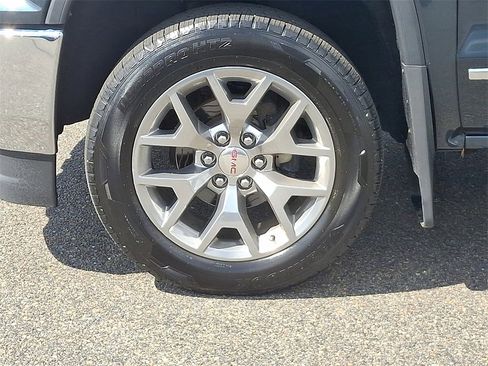 Used 2018 GMC Sierra 1500 SLT image 8