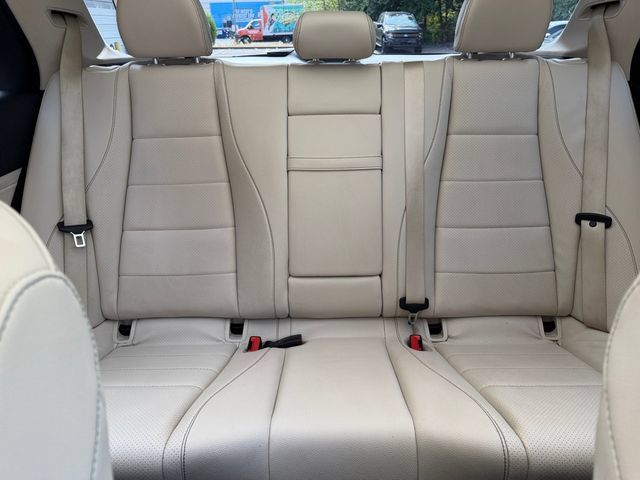Used 2021 Mercedes-Benz GLE 350 4MATIC image 28