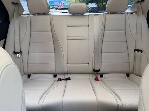 Used 2021 Mercedes-Benz GLE 350 4MATIC image 28