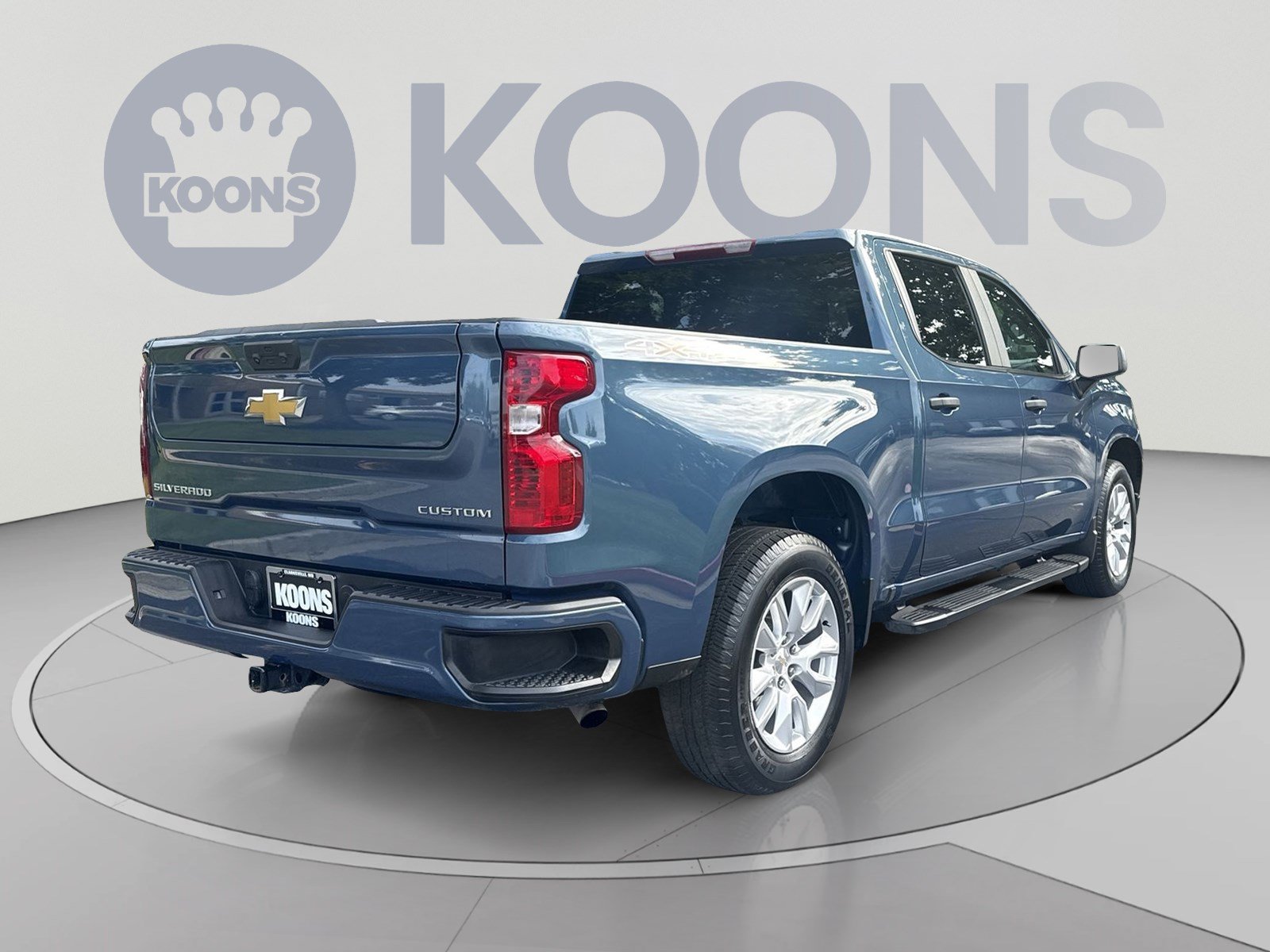 Used 2024 Chevrolet Silverado 1500 Custom AWD/4WD image 7