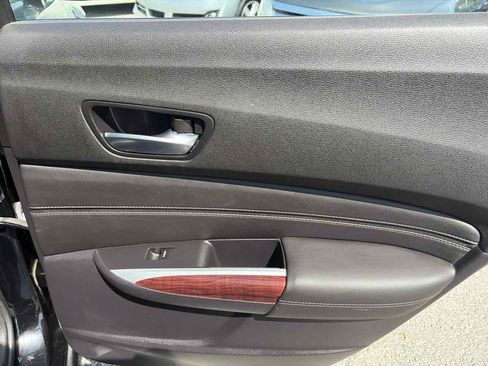 Used 2015 Acura TLX FWD image 24