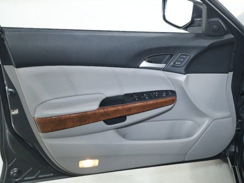 Used 2012 Honda Accord EX-L image 19