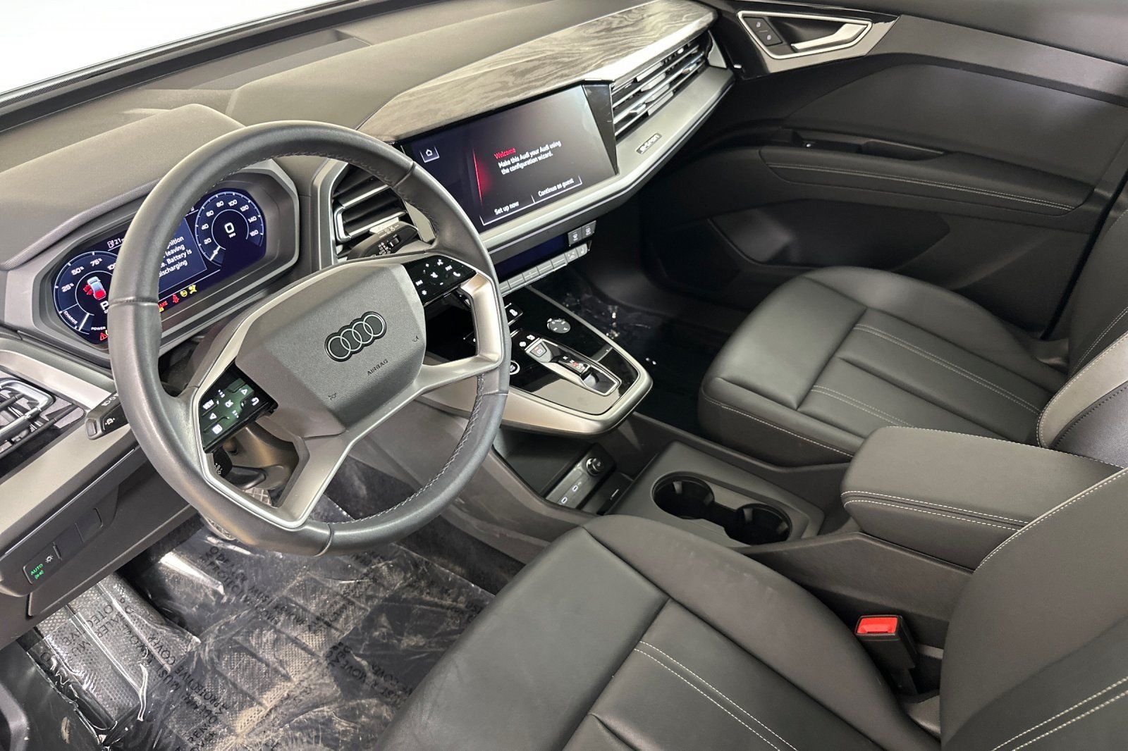 Certified 2023 Audi Q4 e-tron Premium w/ Convenience Package AWD/4WD image 9