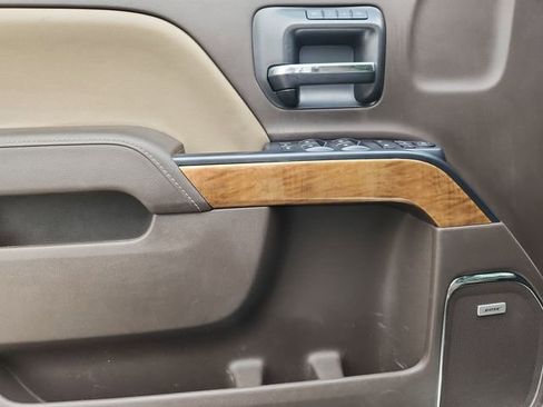 Used 2016 Chevrolet Silverado 1500 LTZ w/ LTZ Plus Package image 21