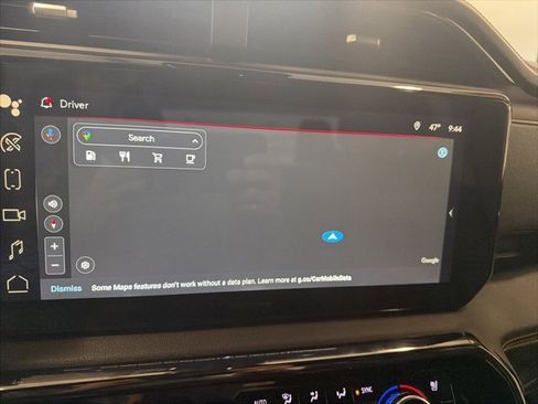 Used 2024 GMC Sierra 2500 AT4 image 2