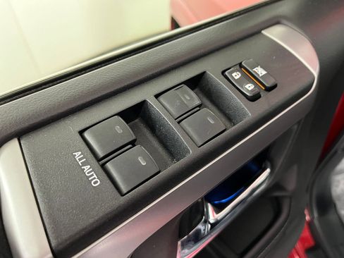 Used 2018 Toyota 4Runner Limited image 10