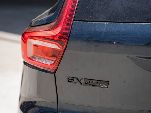 New 2026 Volvo EX40 Ultra image 5