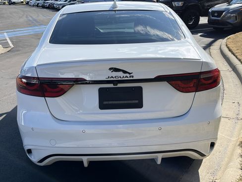 Certified 2024 Jaguar XF R-Dynamic SE image 5