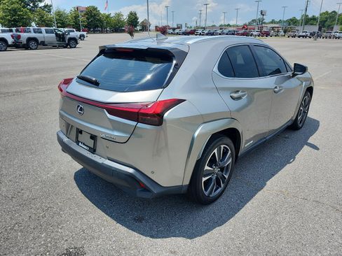 Used 2022 Lexus UX 250h w/ Premium Package AWD/4WD image 3
