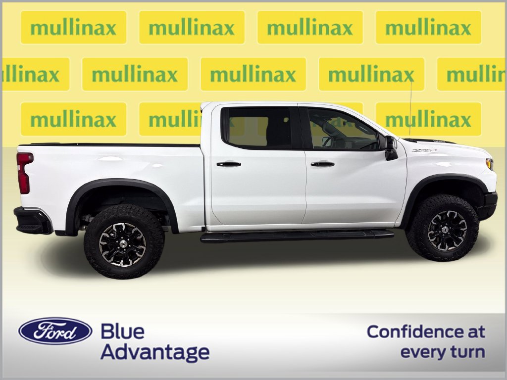 Used 2024 Chevrolet Silverado 1500 ZR2 w/ Technology Package AWD/4WD image 2
