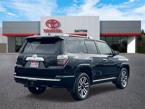 Used 2022 Toyota 4Runner Limited image 4