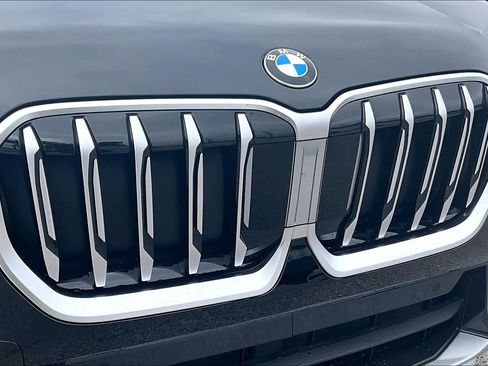 Used 2025 BMW X1 xDrive28i w/ Convenience Package image 28