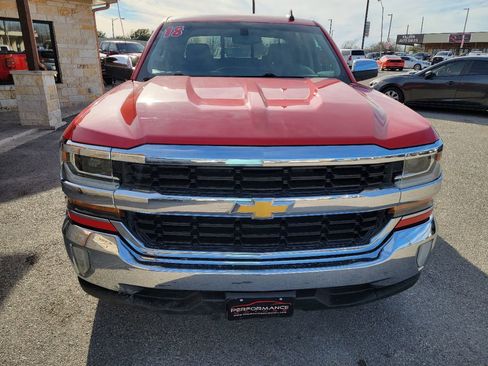Used 2018 Chevrolet Silverado 1500 LT w/ Texas Edition image 2