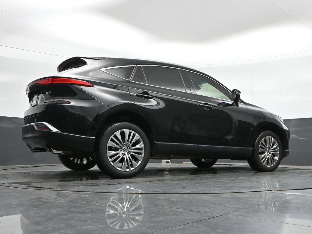 Used 2024 Toyota Venza XLE AWD/4WD image 40
