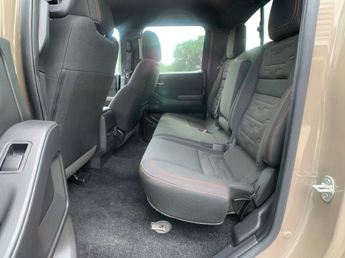 Certified 2023 Nissan Frontier 4x4 Crew Cab image 24