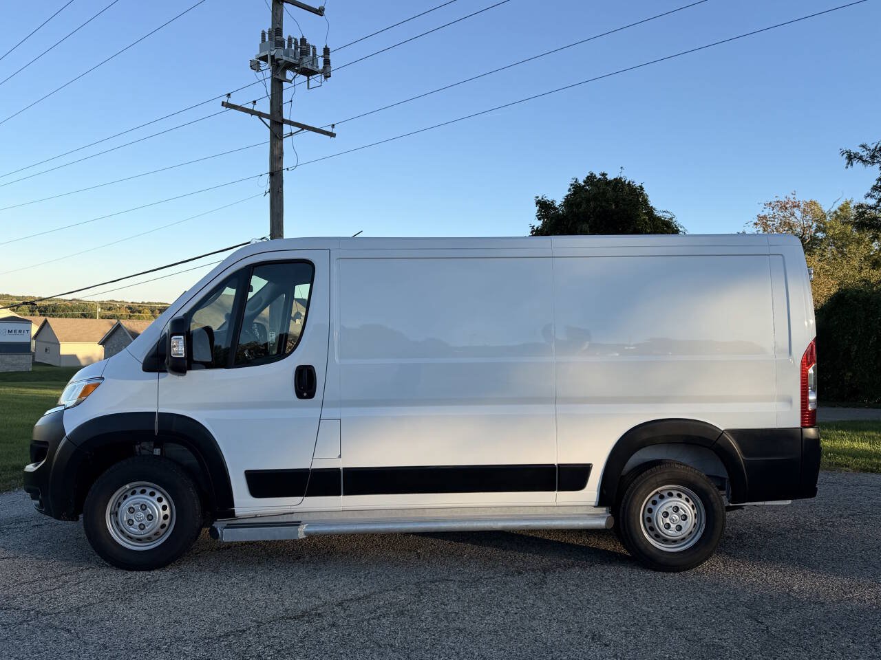 Used 2025 RAM ProMaster 2500 w/ U-Haul Equipment Group FWD image 2