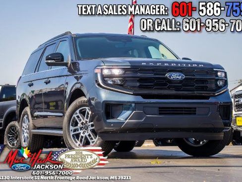 New 2026 Ford Expedition Active image 1