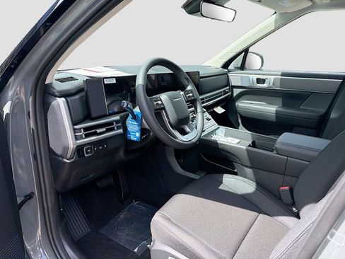 New 2026 Hyundai Santa Fe SE FWD image 9