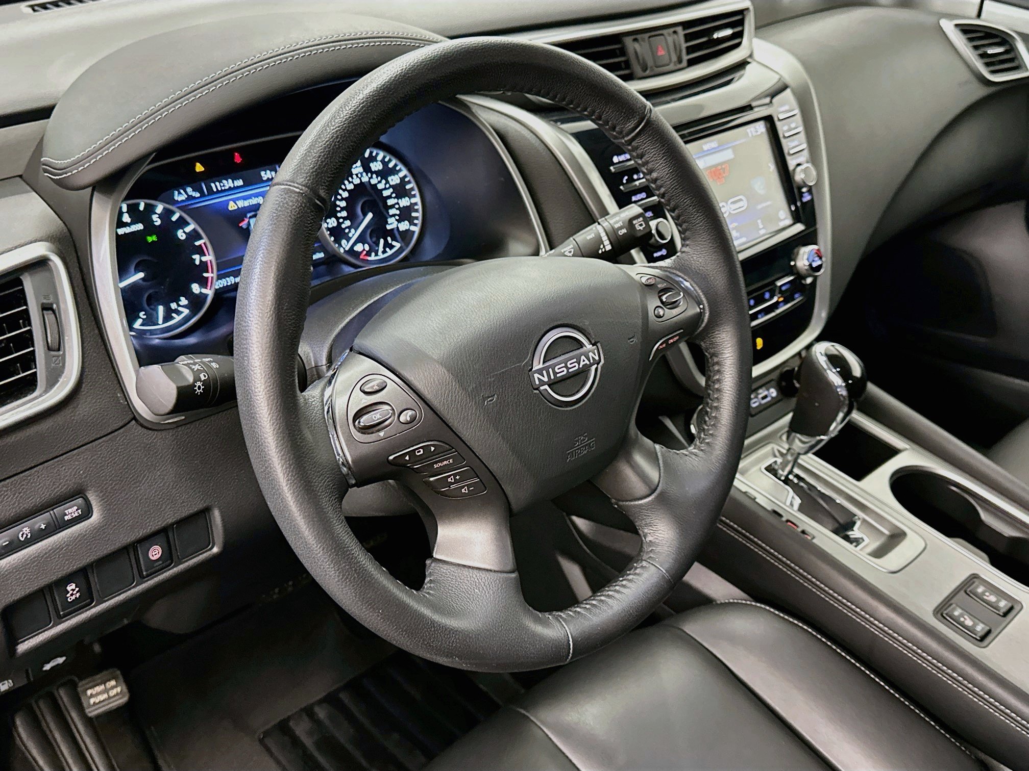 Used 2024 Nissan Murano SV AWD/4WD image 18