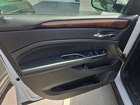 Used 2014 Cadillac SRX Performance FWD image 12