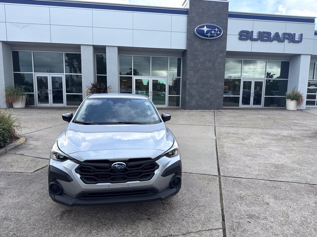 Used 2024 Subaru Crosstrek 2.0i AWD/4WD image 2