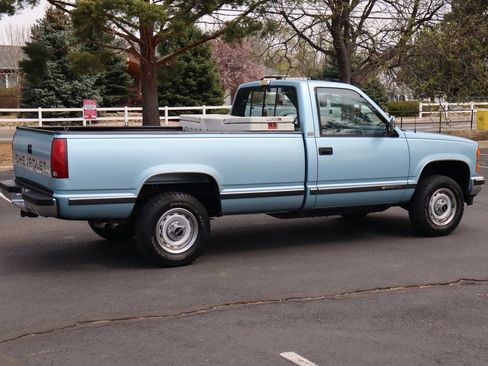 Used 1989 Chevrolet Silverado 2500 4x4 Regular Cab image 4