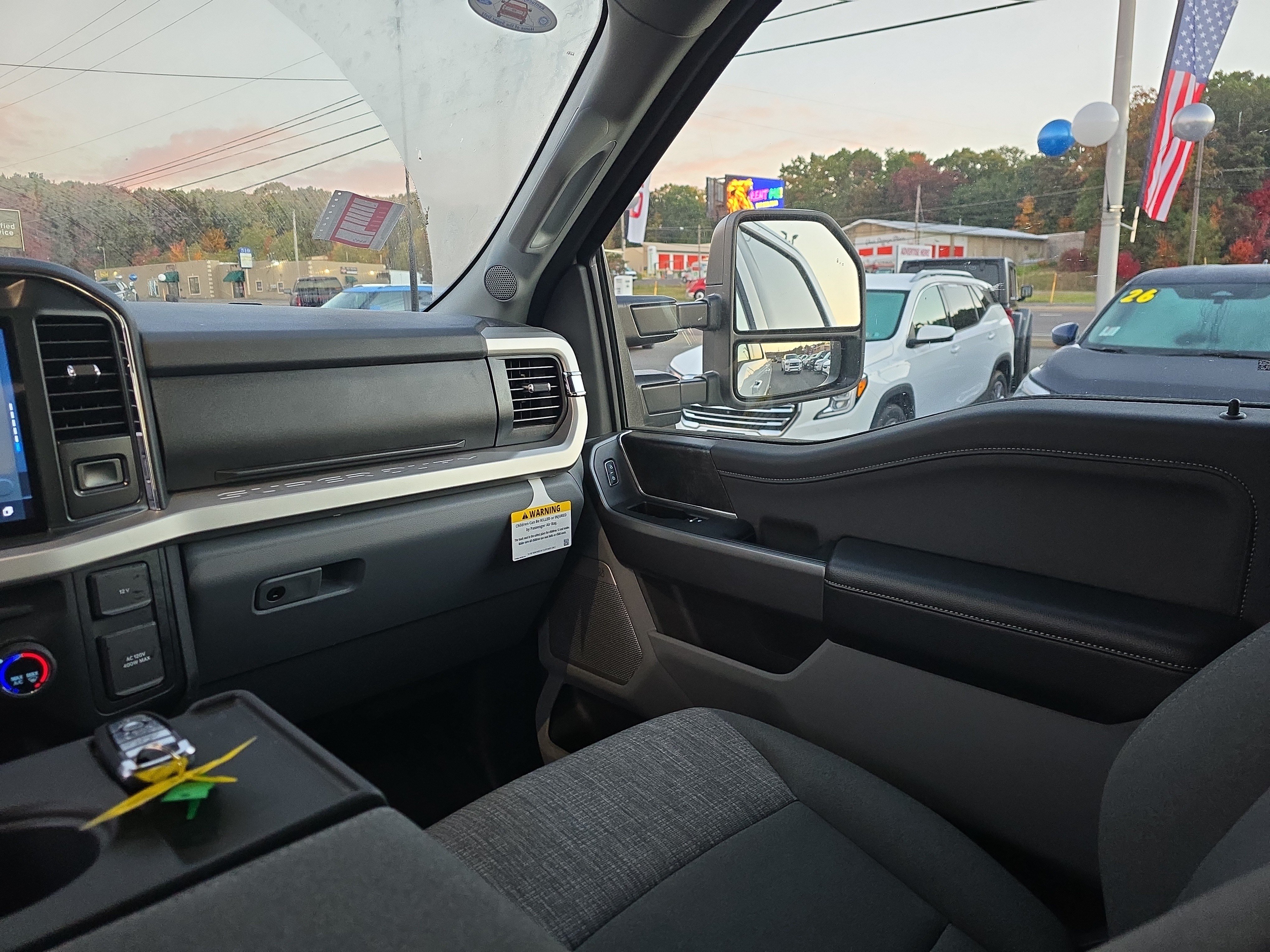 Used 2024 Ford F250 XLT w/ XLT Premium Package AWD/4WD image 17