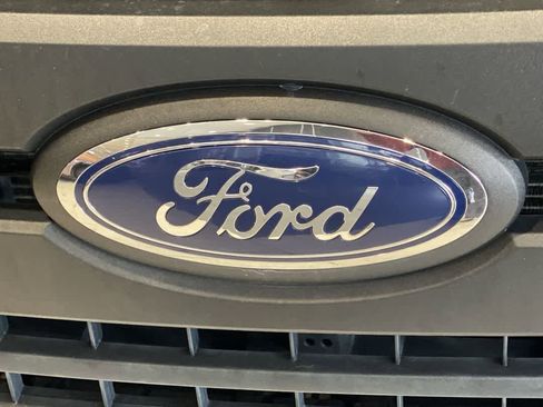 Used 2018 Ford F150 XL w/ Equipment Group 101A Mid image 10
