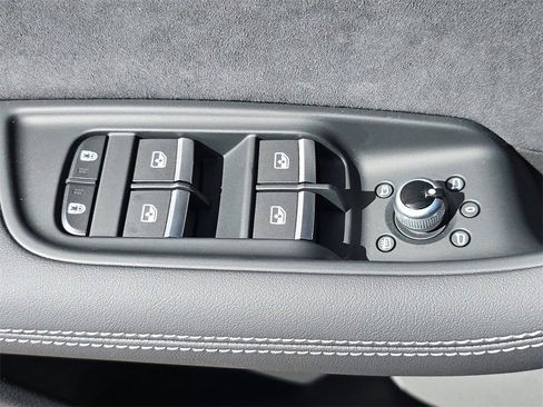 New 2026 Audi SQ7 Premium Plus image 20