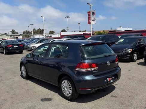 Used 2013 Volkswagen Golf 4-Door FWD image 4