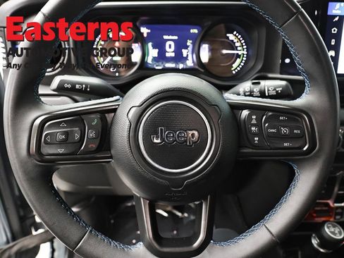 Used 2024 Jeep Wrangler Unlimited Rubicon 4xe image 10