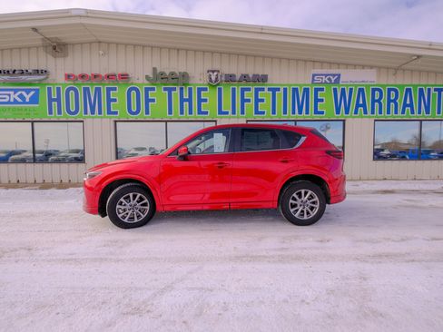 Used 2024 MAZDA CX-5 AWD 2.5 S w/ Select Package image 3