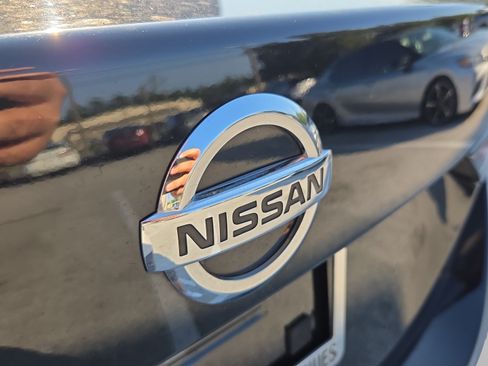 Used 2022 Nissan Sentra SV FWD image 29
