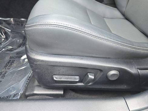 Used 2022 Lexus IS 300 w/ Premium Package image 28