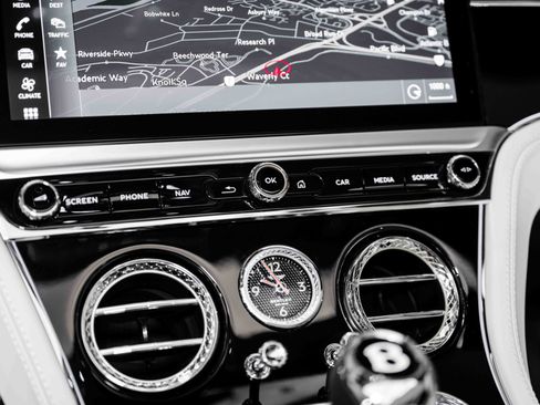 Certified 2022 Bentley Continental GT image 30