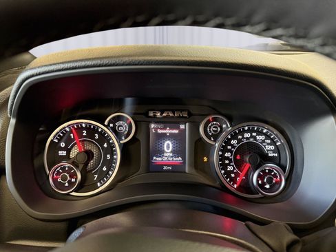 New 2026 RAM 2500 Big Horn AWD/4WD image 10