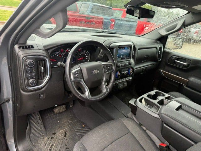 Used 2022 Chevrolet Silverado 1500 RST AWD/4WD image 14