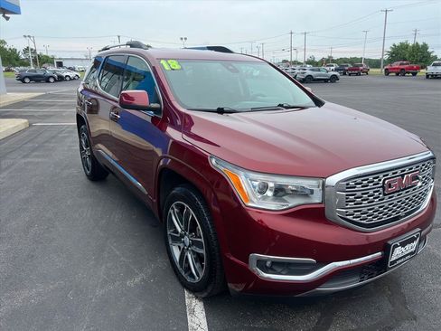 Used 2018 GMC Acadia Denali w/ Technology Package AWD/4WD image 6