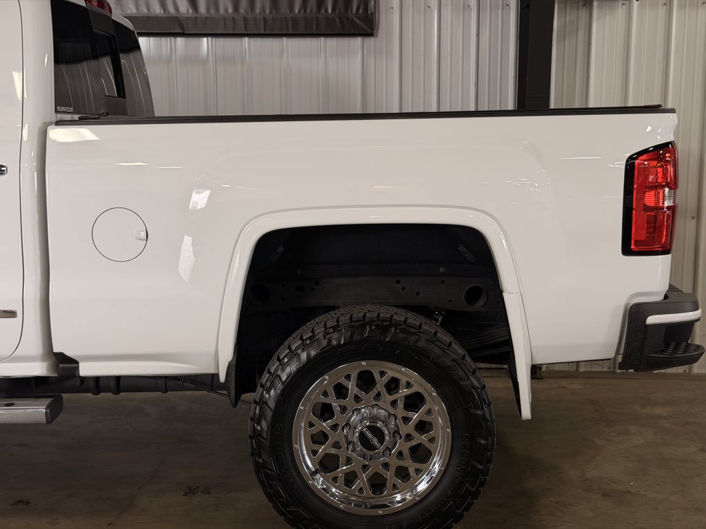 Used 2016 GMC Sierra 2500 Denali w/ Driver Alert Package AWD/4WD image 34